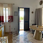 Dammuso Pensare Luna * San Michele (Pantelleria)